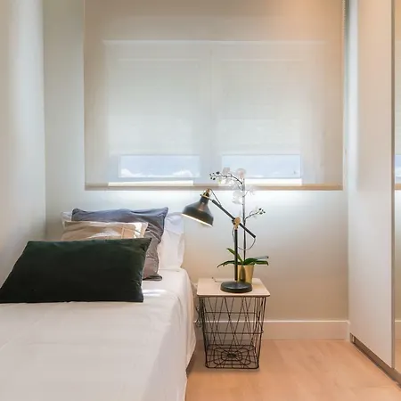 Comfort & Style In Madrid!!! 3Bd 2Bth+Terrace-2